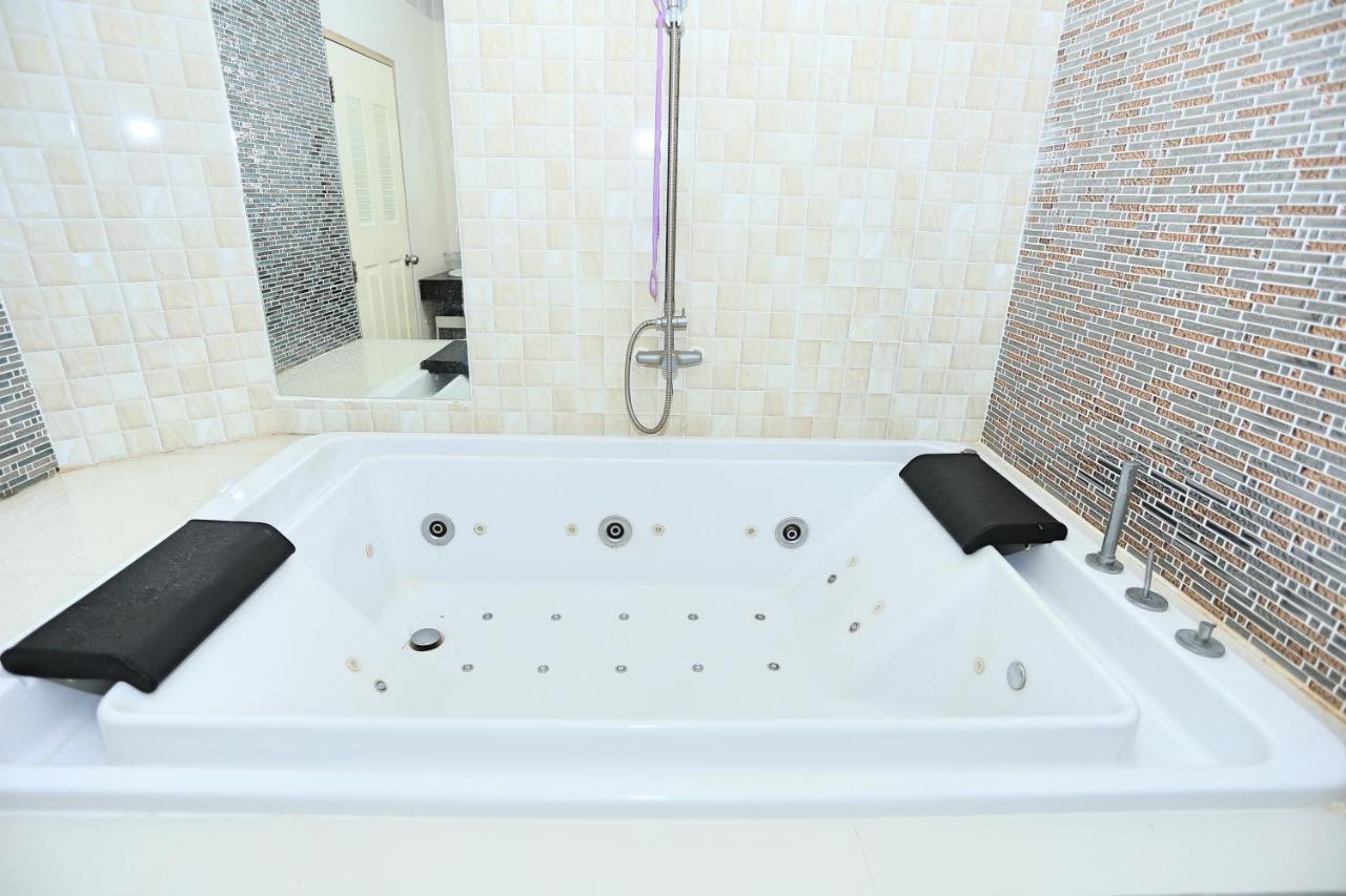 Lucky Sun Patong Hotel Ngoại thất bức ảnh